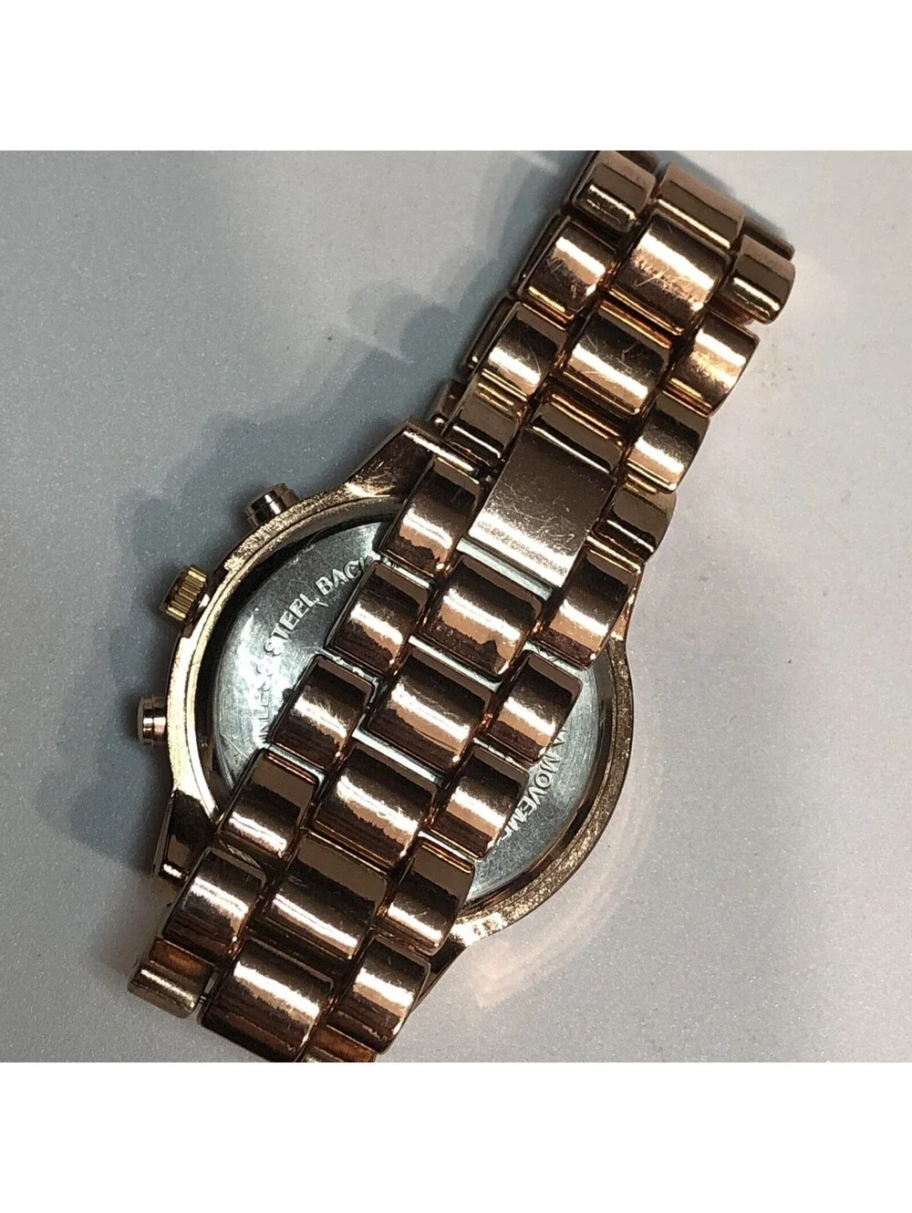 Aeropostale Rose Gold Tone Rhinestone Watch needs battery